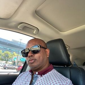 Meet your Posher, Deonarine